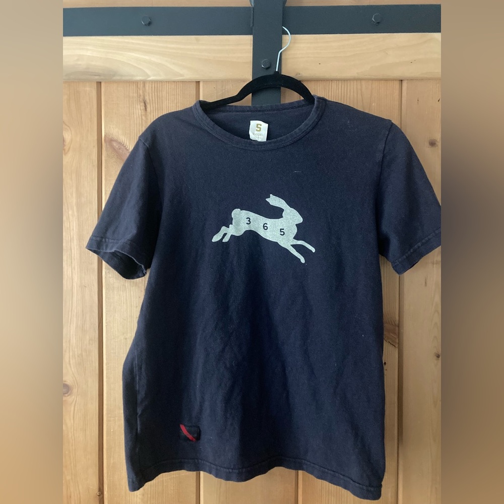 Tracksmith t-shirt vintage